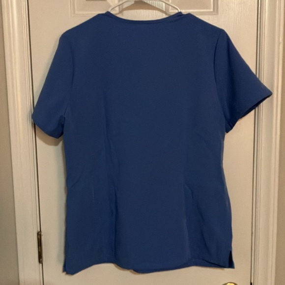Figs Medium Casma Top in Ceil Blue - Picture 3 of 3